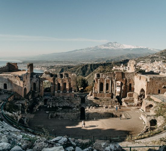 teatro greco antico a taormina